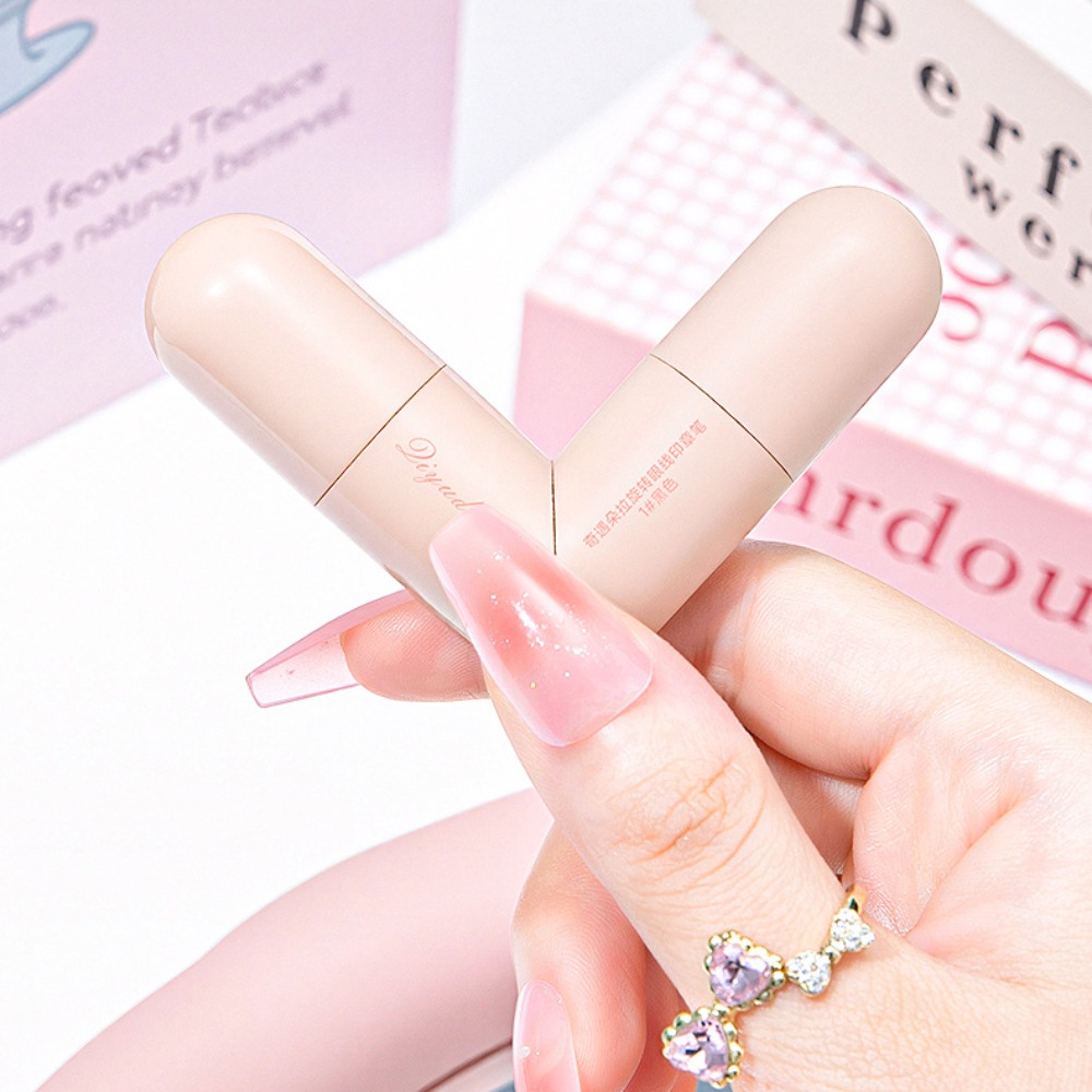 2 stuks Matte Draaibare Eyelin - Waterproof Liquid Eyeliner Pen recensie en prijs